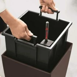 LECHUZA Jardinière Cubico 40 ALL-IN-ONE Taupe haute brillance 18215 8 LECHUZA Jardinière Cubico 40 ALL-IN-ONE Taupe haute brillance 18215 -Pots & cache-pots Soldes 2022 image 3 421492