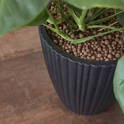 Capi Pot à fleurs Urban Tube Conique 40 x 40 cm Noir KBLT801 3 Capi Pot à fleurs Urban Tube Conique 40 x 40 cm Noir KBLT801 – Image 3