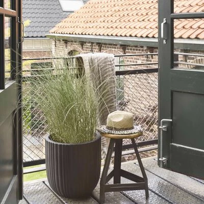 Capi Jardinière Urban Tube 43 x 41 cm Noir KBLT933 5 Capi Jardinière Urban Tube 43 x 41 cm Noir KBLT933 – Image 5